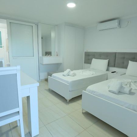 Villa Kevin'S Sarande Exterior photo